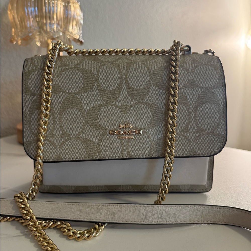Klare Crossbody Coach Tan and Gold Women's Bag - Picture 8 of 11
